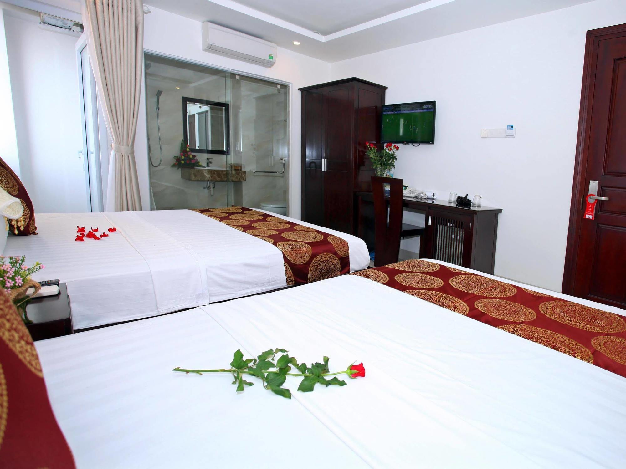 Azura Hotel Nha Trang Bagian luar foto