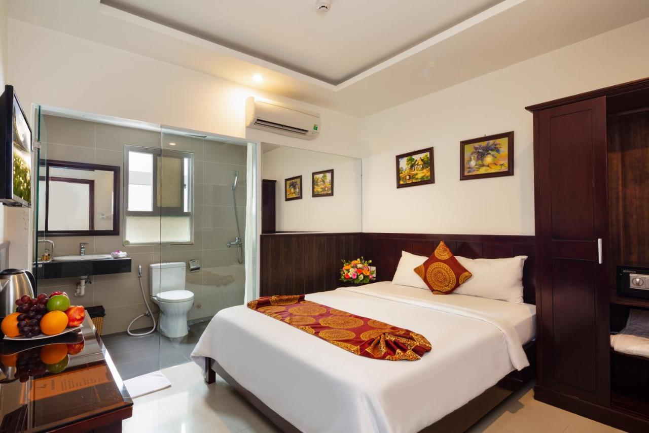 Azura Hotel Nha Trang Bagian luar foto