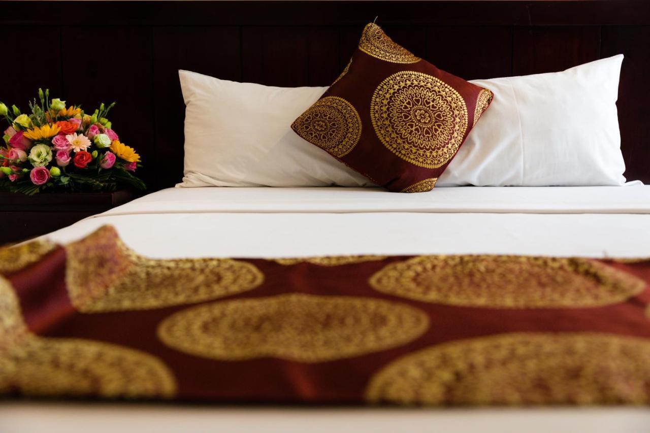 Azura Hotel Nha Trang Bagian luar foto