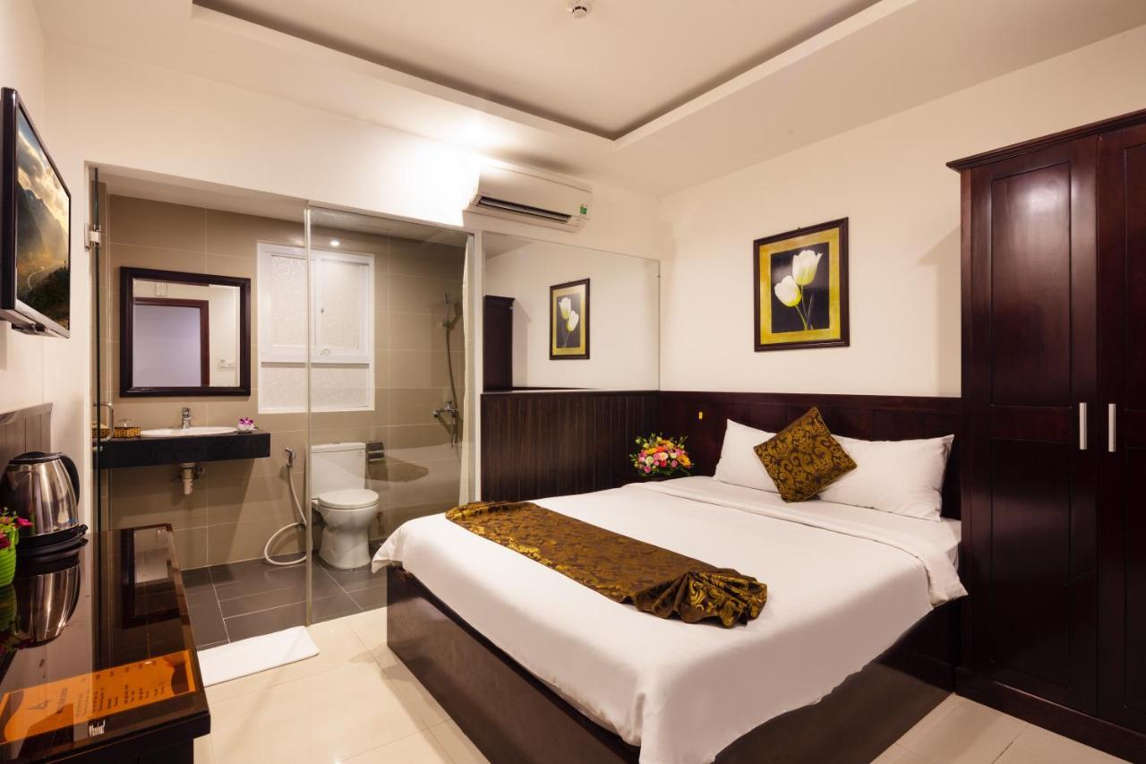 Azura Hotel Nha Trang Bagian luar foto