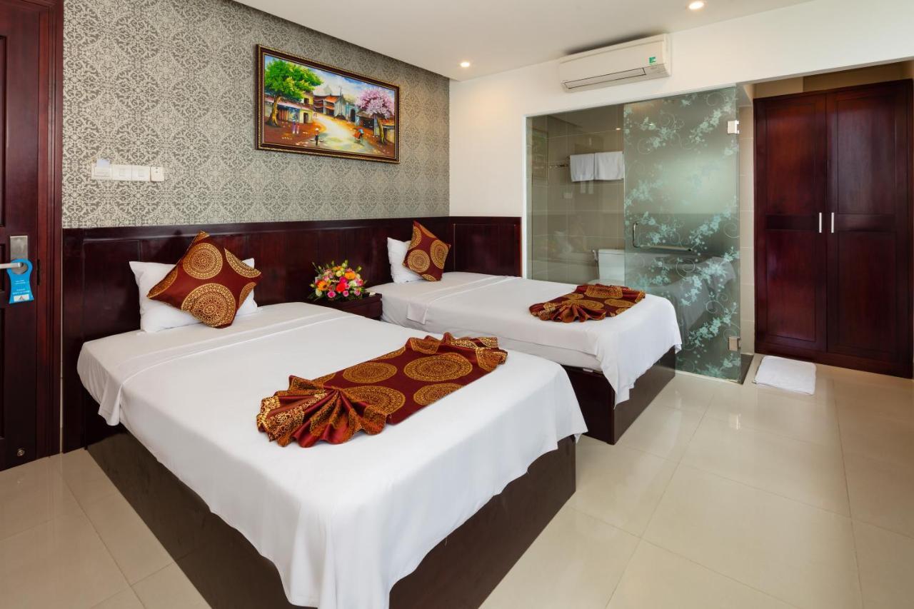 Azura Hotel Nha Trang Bagian luar foto